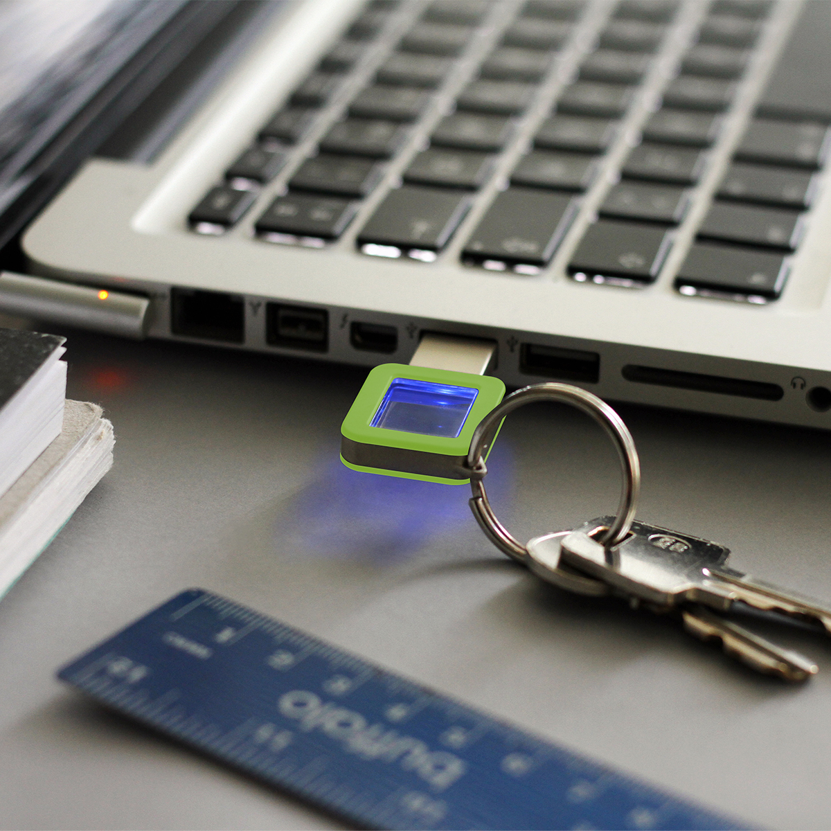 MEMORIA USB CON LUZ 8 GB. - Imagen 2