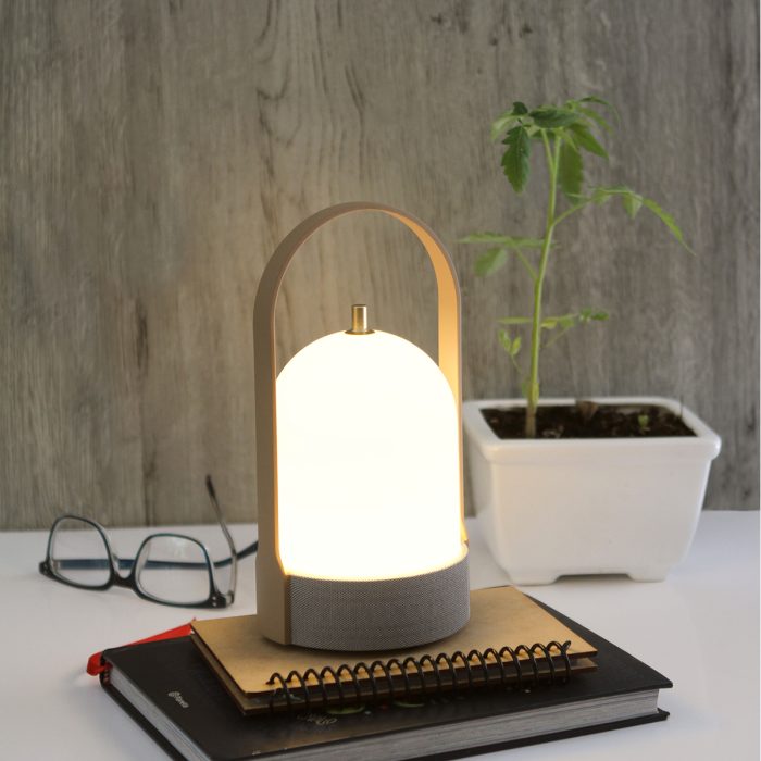 BOCINA CON LÁMPARA MONGAR.